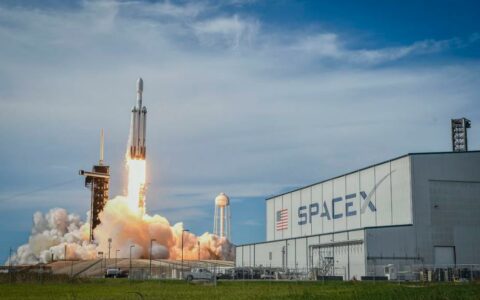 SpaceX IPO拟定价每股135美元