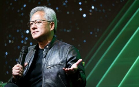 英伟达CEO黄仁勋今日会见三星电子副会长，HBM和机器人合作成焦点