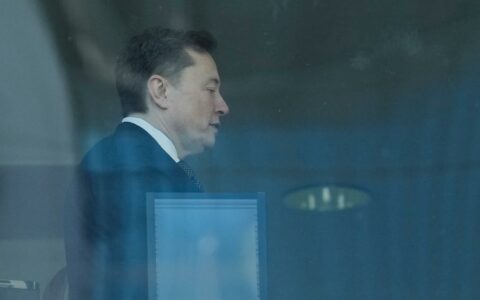 马斯克与SEC达成150万美元和解，法官批“有重大疑虑”仍放行