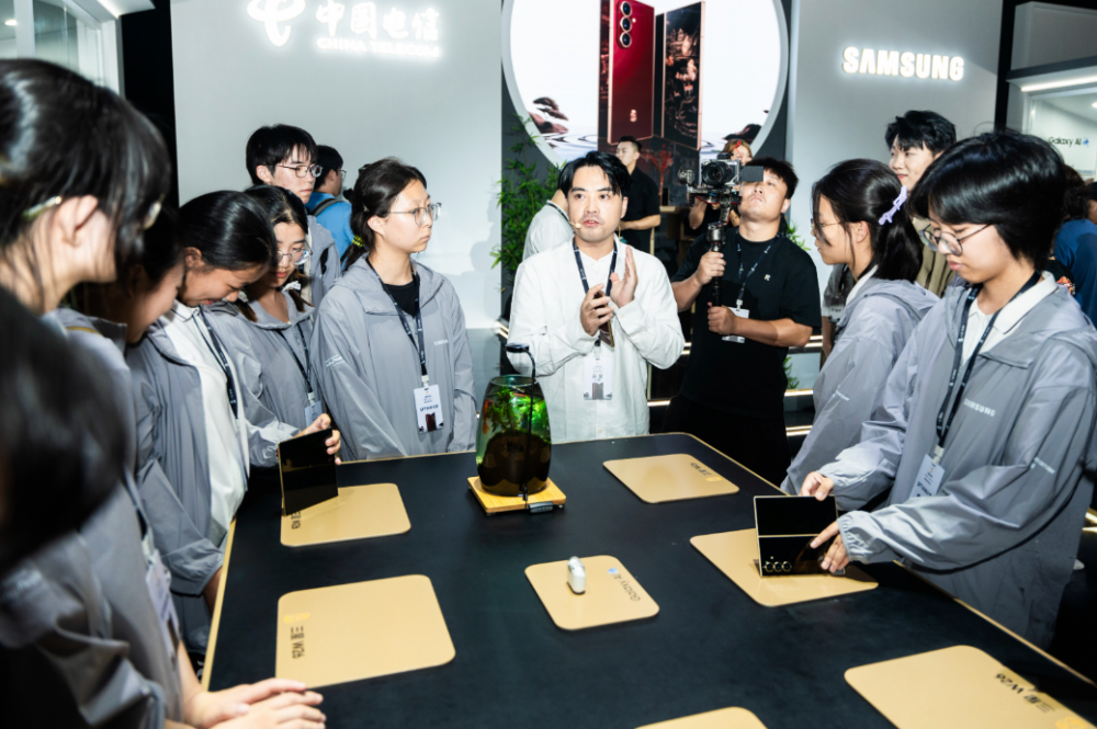 连续十三年外资企业社会责任榜首 全面解读三星在华公益布局