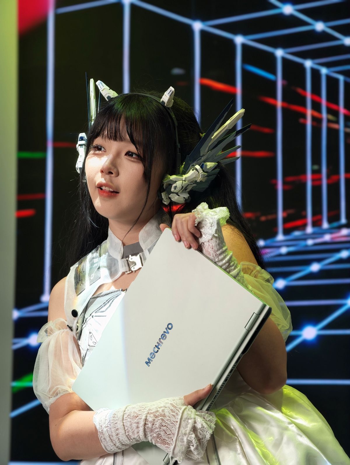Intel笔记本上演“五世同堂”!是实力 也是无奈