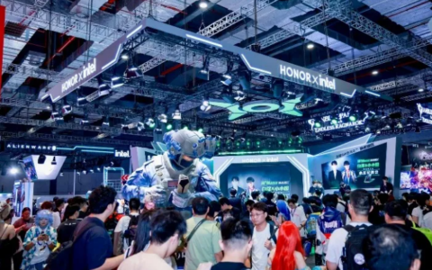 BW2026英特尔展区现场看：笔记本新品都有哪些？