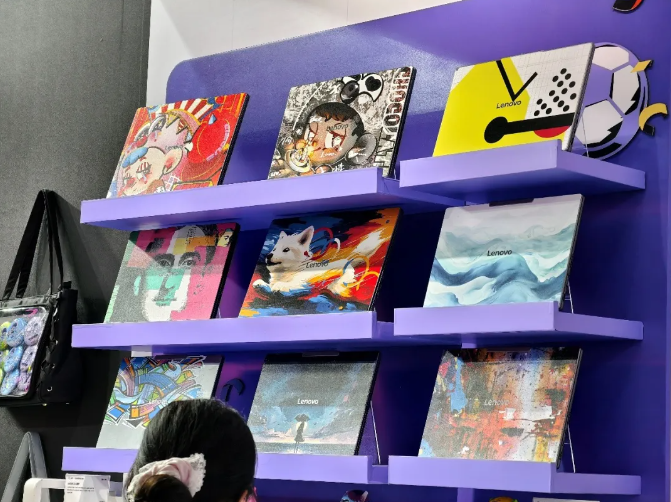 BW2026英特尔展区现场看:笔记本新品都有哪些?