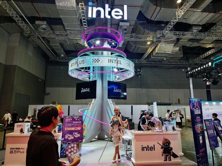 几乎“包馆”BW,Intel更懂如何讨好年轻人