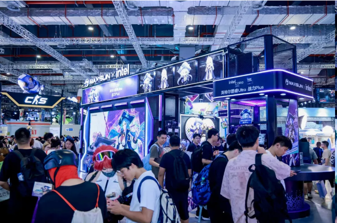 酷睿Ultra战力Plus,英特尔携九大合作伙伴亮相Bilibili World 2026