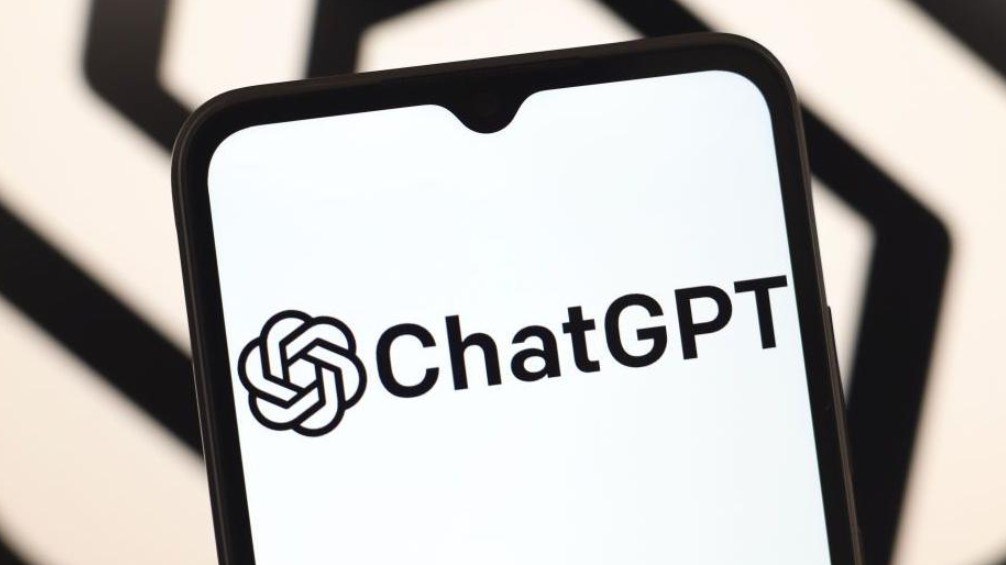 OpenAI为ChatGPT免费用户升级默认模型并开放无限次聊天权限