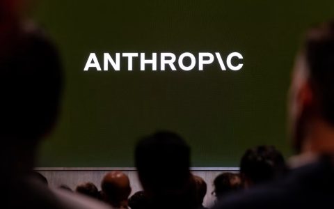 消息称Anthropic拟10月以2万亿美元估值IPO，有望刷新史上最大上市纪录