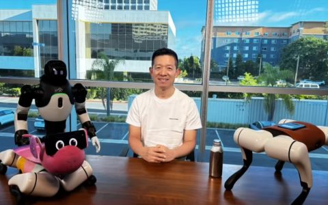 贾跃亭宣布FF机器人探索独立融资及上市，半年报营收135万美元