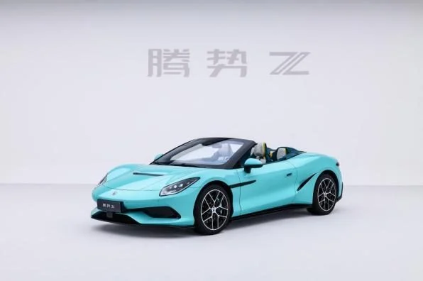 千匹马力破界而来!腾势Z燃爆成都车展,重塑全球超跑新秩序