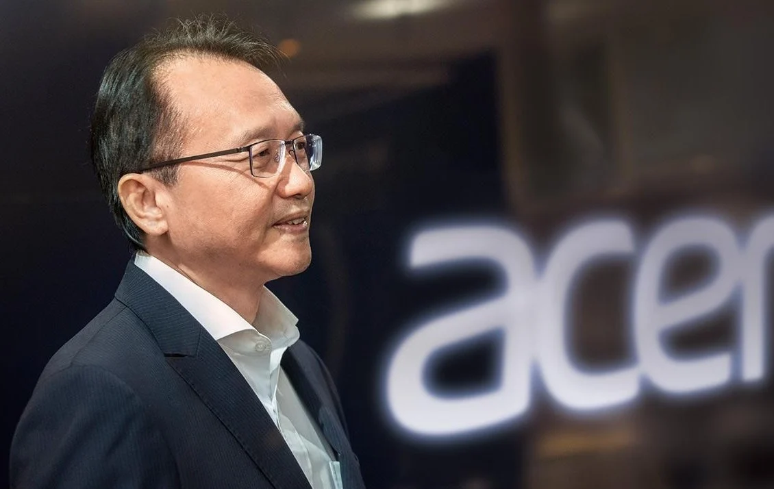 AI研发该不该放缓?宏碁创始人:停不下来,关键在治理