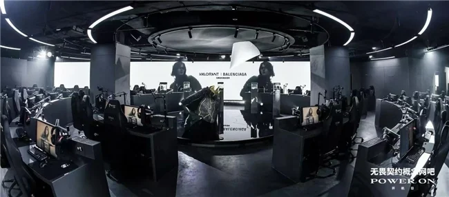 技嘉AORUS板卡等产品入驻无畏契约概念网吧,打造沉浸式电竞体验