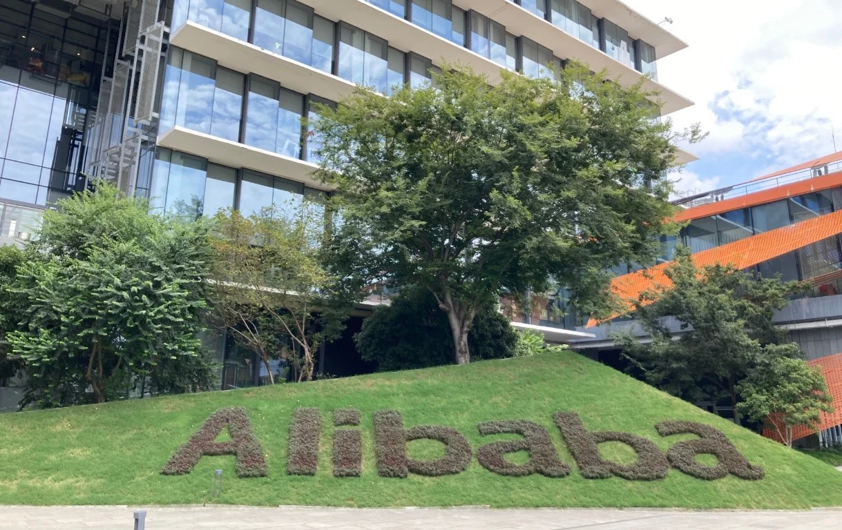 Alphabet第三财季利润不及预期,股价盘后跌逾7%